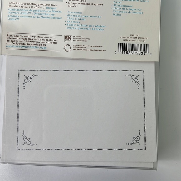 Martha Stewart Heirloom Ornament Notecards set of  48 cards - Picture 4 of 5